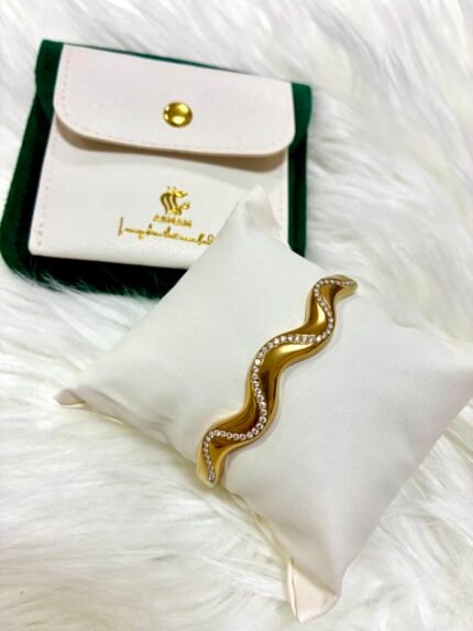 ASMAM Wavy Rhinestone Bangle