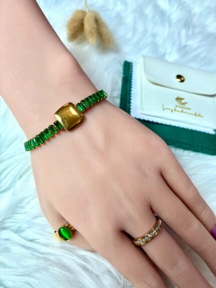 Emerald Baguette Centerpiece Bracelet